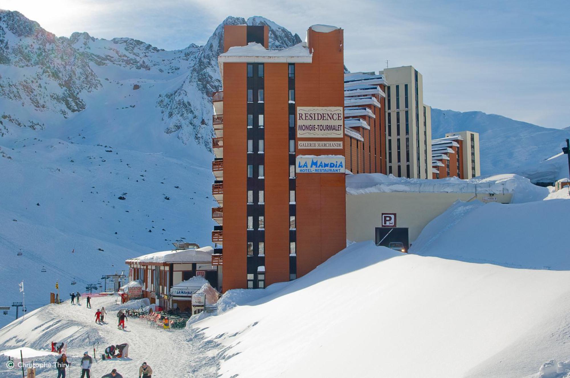 Hotel-Restaurant La Mandia Ла-Монжи Экстерьер фото